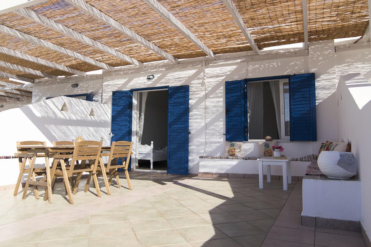Armadoros Hotel / Ios Backpackers Exterior foto